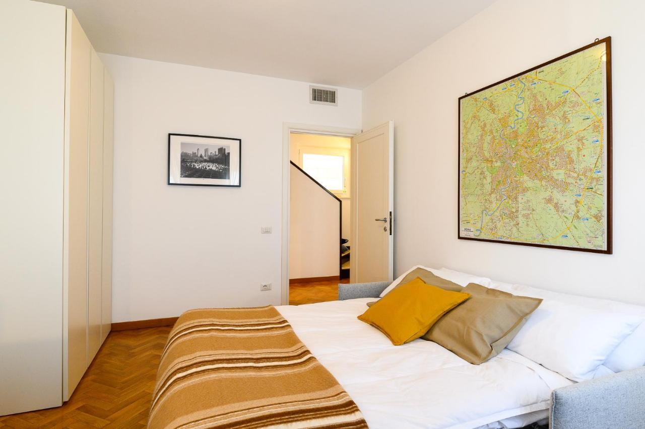 Peaceful Penthouse With Garage By Ndp Rent Appartement Rome Buitenkant foto